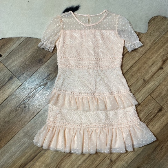 BCBGirls Other - BCBG girls lace puff sleeve pink dress